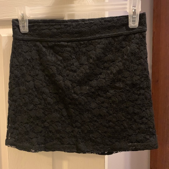 3/$30 Classic little black lace skirt - Picture 1 of 3